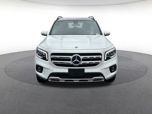 Used 2021 Mercedes-Benz GLB 250 4MATIC image 9