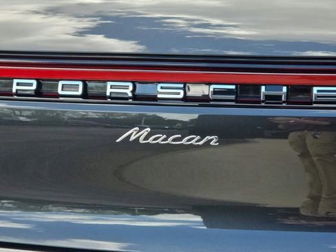 New 2026 Porsche Macan AWD/4WD image 28