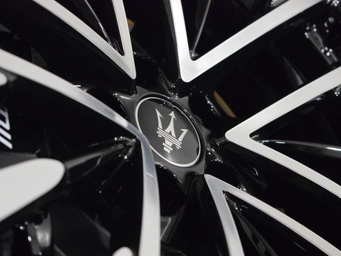 New 2025 Maserati Grecale Modena image 17