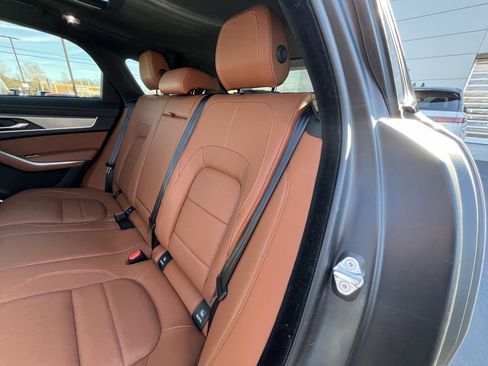 Certified 2025 Jaguar F-PACE R-Dynamic S image 32