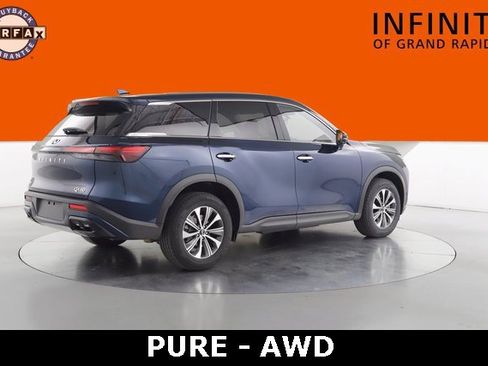 Used 2023 INFINITI QX60 Pure image 3