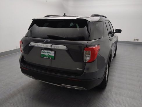 Used 2020 Ford Explorer XLT w/ Equipment Group 202A RWD image 7