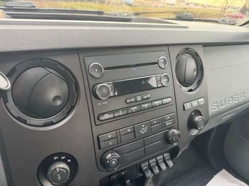 Used 2015 Ford F350 XL w/ XL Appearance Package image 51