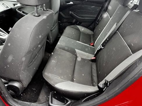 Used 2013 Ford Focus SE image 5
