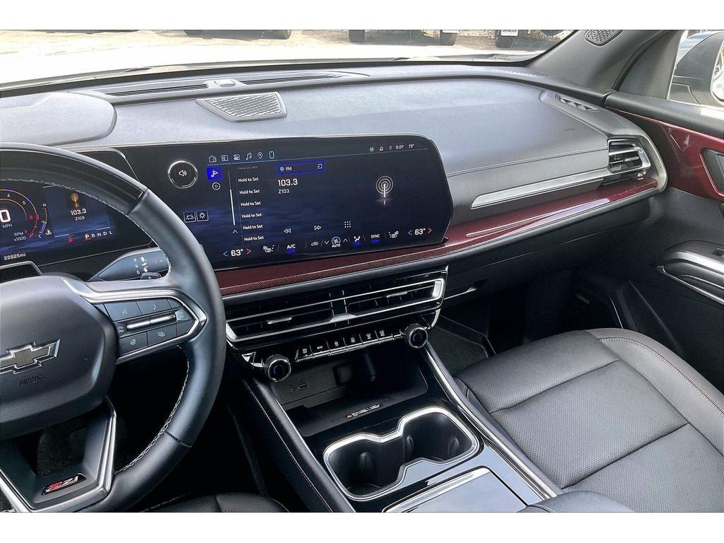 Used 2024 Chevrolet Traverse Z71 w/ Enhanced Driving Package AWD/4WD image 7