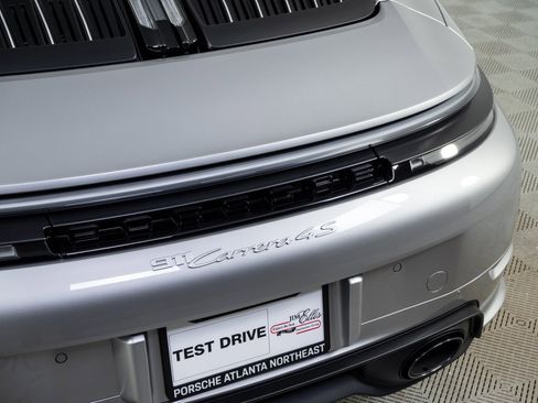 New 2026 Porsche 911 Carrera 4S image 31