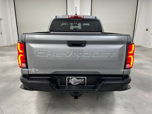 Used 2026 Chevrolet Colorado Z71 AWD/4WD image 8