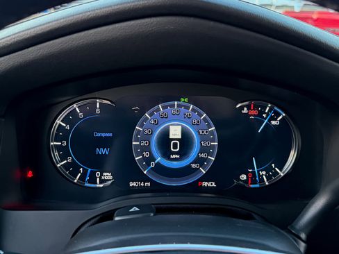 Used 2019 Cadillac Escalade ESV Premium Luxury image 21