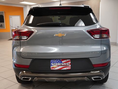 Used 2023 Chevrolet TrailBlazer ACTIV w/ Sun and Liftgate Package AWD/4WD image 13