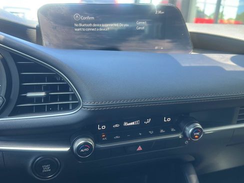 Used 2025 MAZDA MAZDA3 s Sport FWD image 21