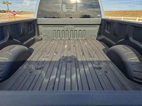 Used 2026 Ford F450 Platinum w/ Platinum Plus Package image 12