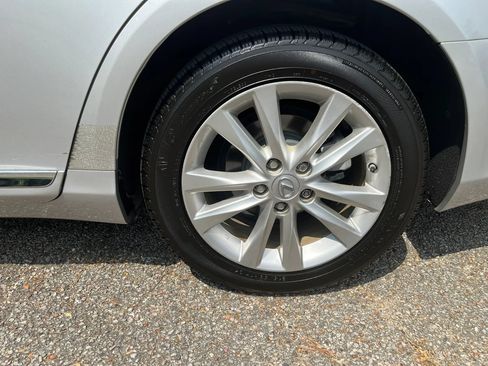 Used 2011 Lexus ES 350 FWD image 36