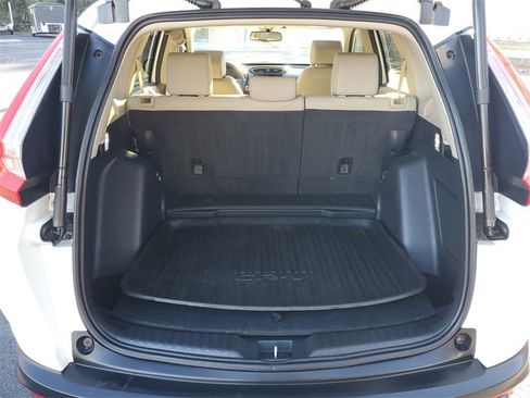 Used 2019 Honda CR-V Touring image 8