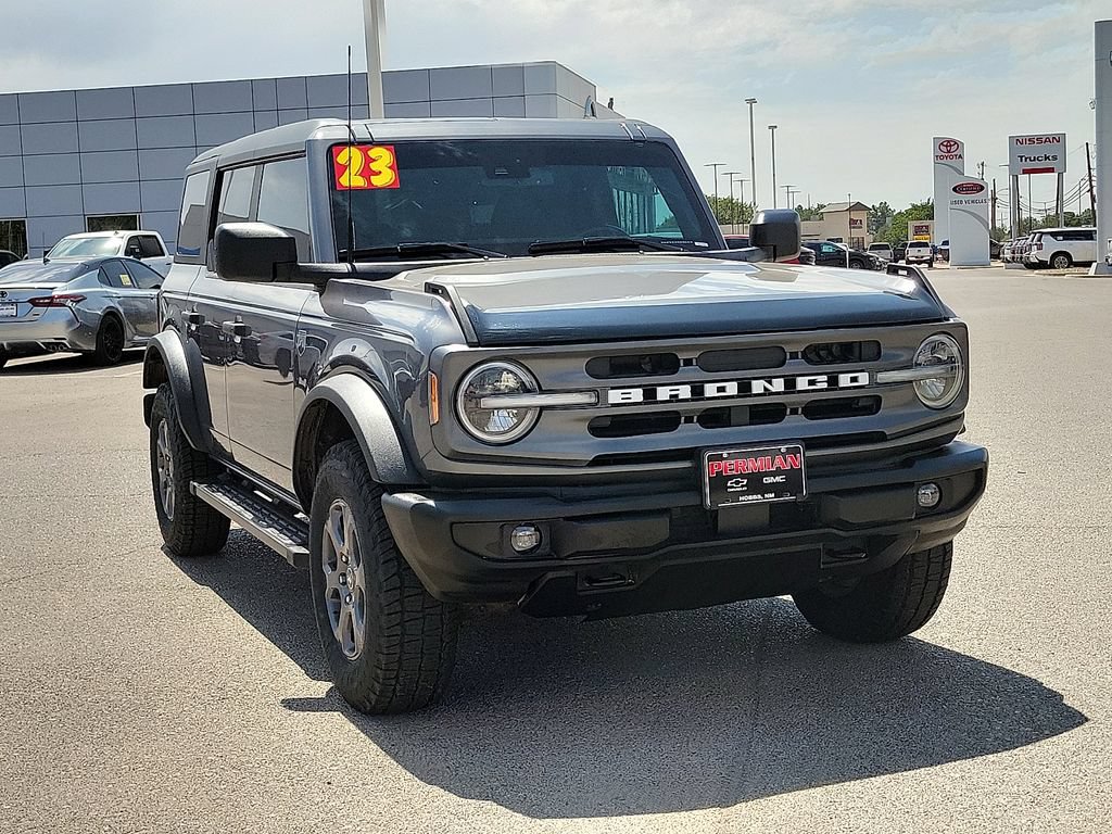 Used 2023 Ford Bronco Big Bend AWD/4WD image 2