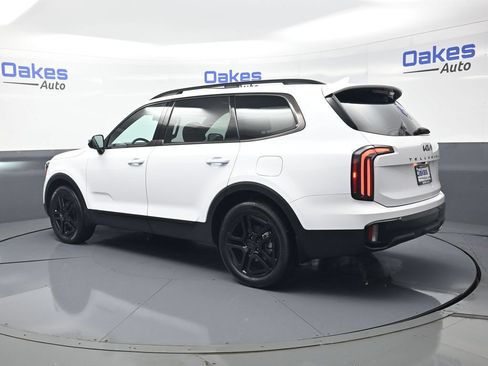 Certified 2025 Kia Telluride SX Prestige X-Line AWD/4WD image 6