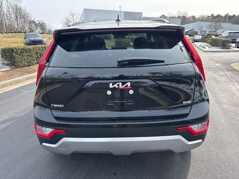 New 2026 Kia Niro EX image 5