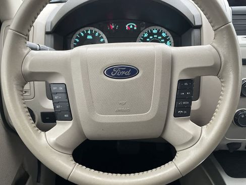 Used 2012 Ford Escape XLT image 10