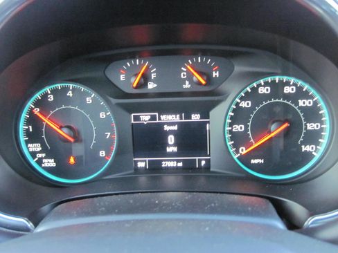 Used 2020 Chevrolet Malibu LT image 11