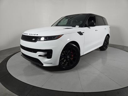 New 2025 Land Rover Range Rover Sport Dynamic SE