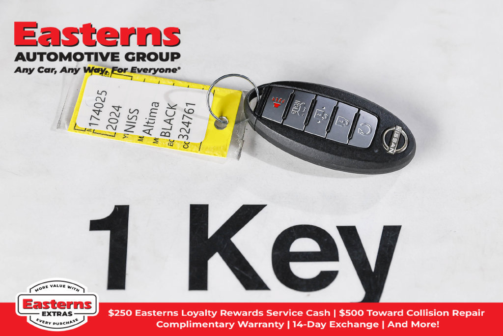 Used 2024 Nissan Altima 2.5 SV FWD image 23