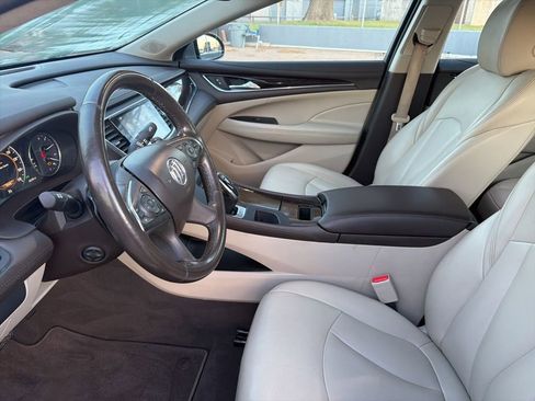 Used 2017 Buick LaCrosse Preferred image 10