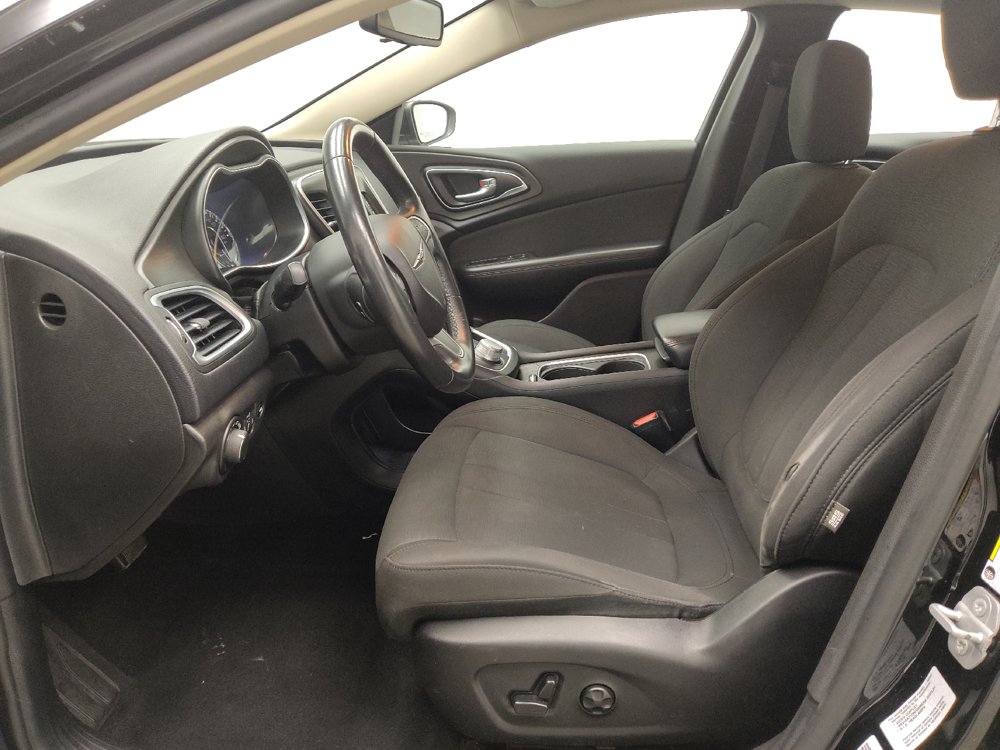 Used 2016 Chrysler 200 Limited w/ Convenience Group FWD image 17