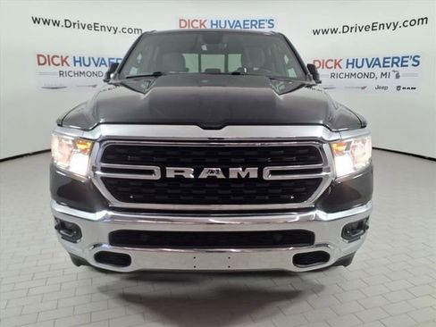 Used 2022 RAM 1500 Big Horn AWD/4WD image 2