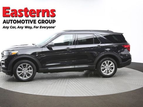 Used 2022 Ford Explorer XLT w/ Equipment Group 202A image 61