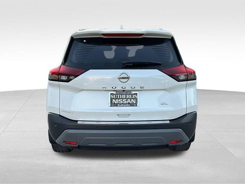 Used 2021 Nissan Rogue SL FWD image 7