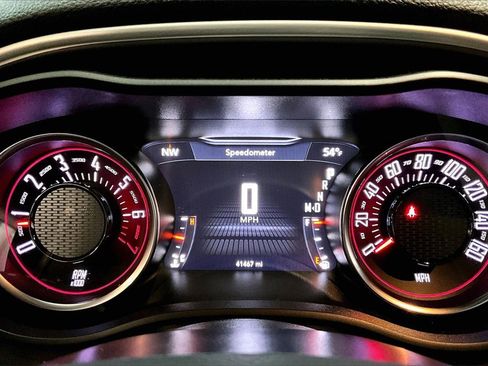 Used 2021 Dodge Challenger SXT image 22