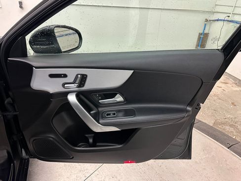 Used 2020 Mercedes-Benz A 220 4MATIC image 28