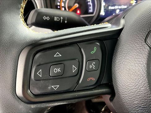 Used 2024 Jeep Wrangler Unlimited Sport AWD/4WD image 18
