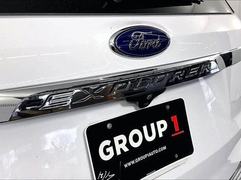 Used 2018 Ford Explorer FWD image 29