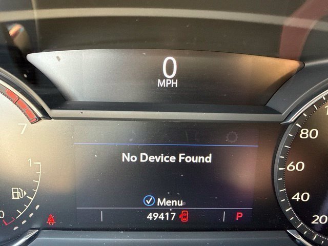 Used 2023 Cadillac XT4 Luxury w/ Cold Weather Package FWD image 10