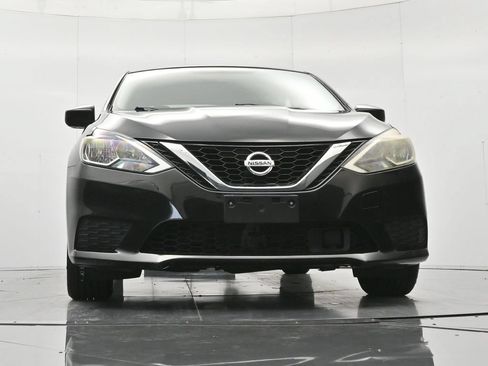 Used 2018 Nissan Sentra S FWD image 38