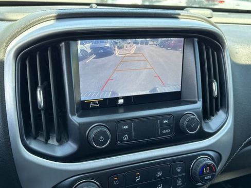 Used 2019 GMC Canyon SLE w/ Driver Alert Package AWD/4WD image 32