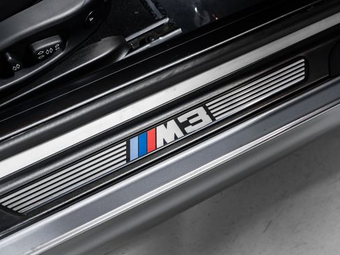Used 2005 BMW M3 Coupe image 16