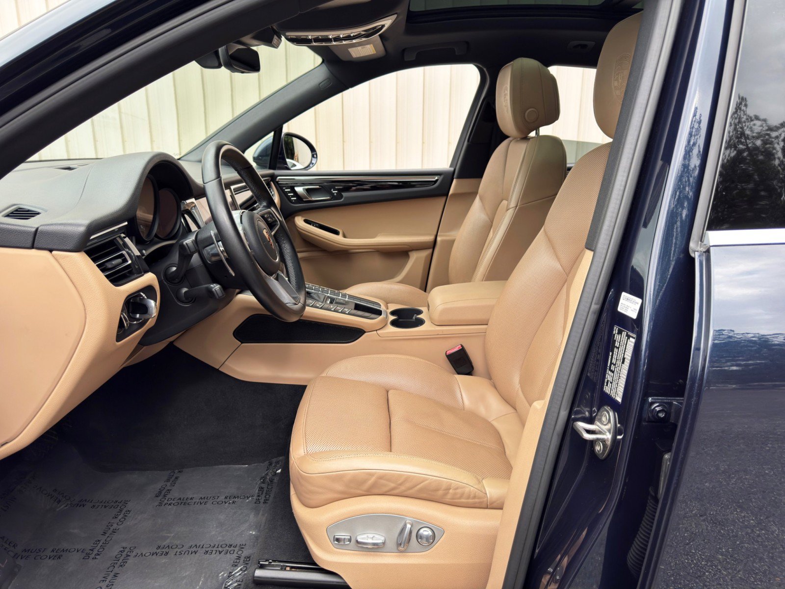 Used 2020 Porsche Macan S AWD/4WD image 16