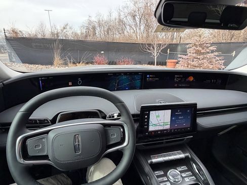 New 2026 Lincoln Nautilus Reserve w/ Jet Appearance Package image 27