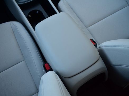 New 2026 Hyundai Kona SE image 34