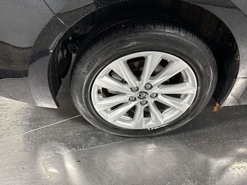 Used 2024 Toyota Corolla XLE image 13