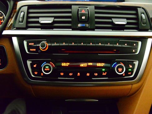 Used 2015 BMW 328i xDrive Sedan image 28