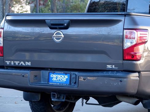 Used 2017 Nissan Titan SL w/ SL Towing Convenience Package image 33