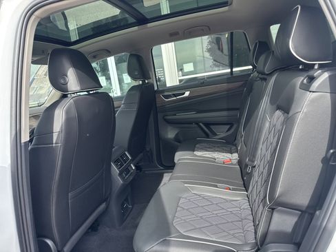 New 2026 Volkswagen Atlas SEL Premium R-Line AWD/4WD image 21