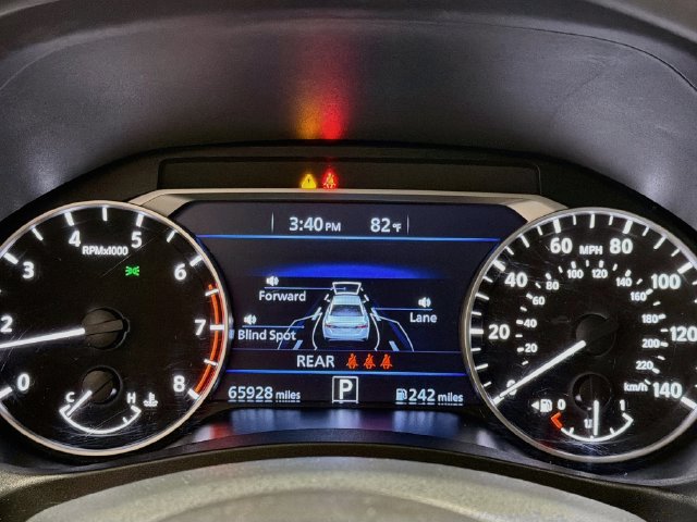 Used 2023 Nissan Altima 2.5 SV FWD image 11
