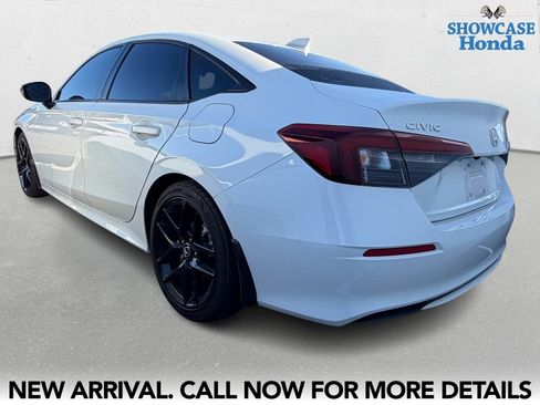 Used 2025 Honda Civic Sport image 6