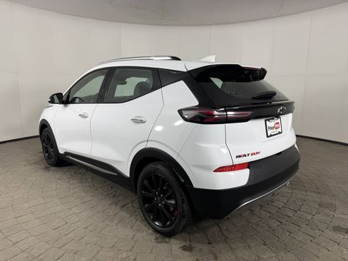 Used 2023 Chevrolet Bolt EUV Premier w/ Sun & Sound Package image 5