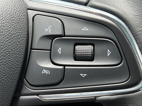 Used 2023 Buick Encore GX Preferred FWD image 23