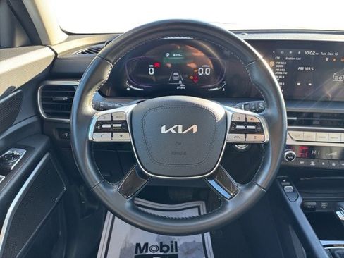 Certified 2024 Kia Telluride S w/ S Sunroof Package image 16