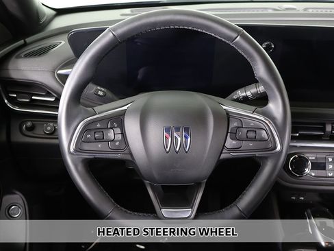 Used 2024 Buick Envista Preferred w/ Convenience I Package FWD image 6